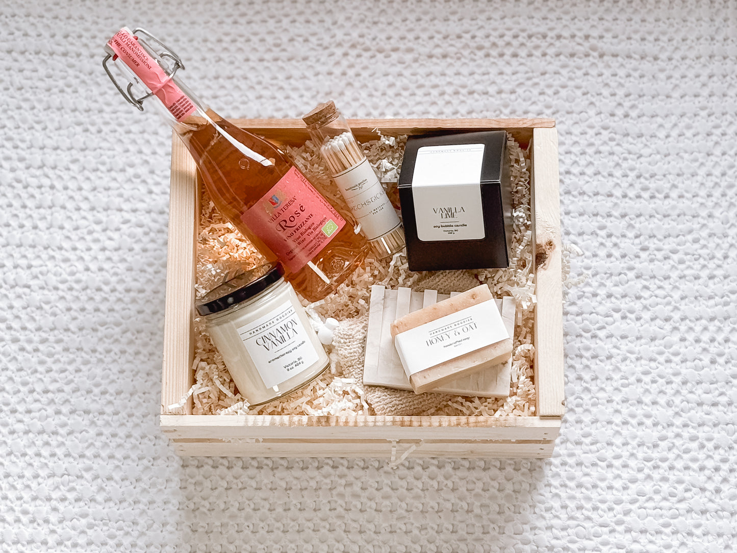 Oak Bay Housewarming Gift Box